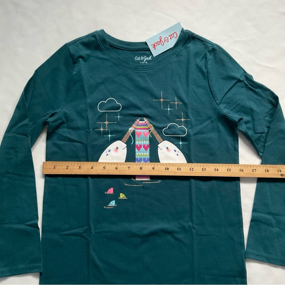 Cat &Jack  Girls Narwhales Long Sleeve Graphic T-chirt Green Size L 10-12 - Picture 3 of 6